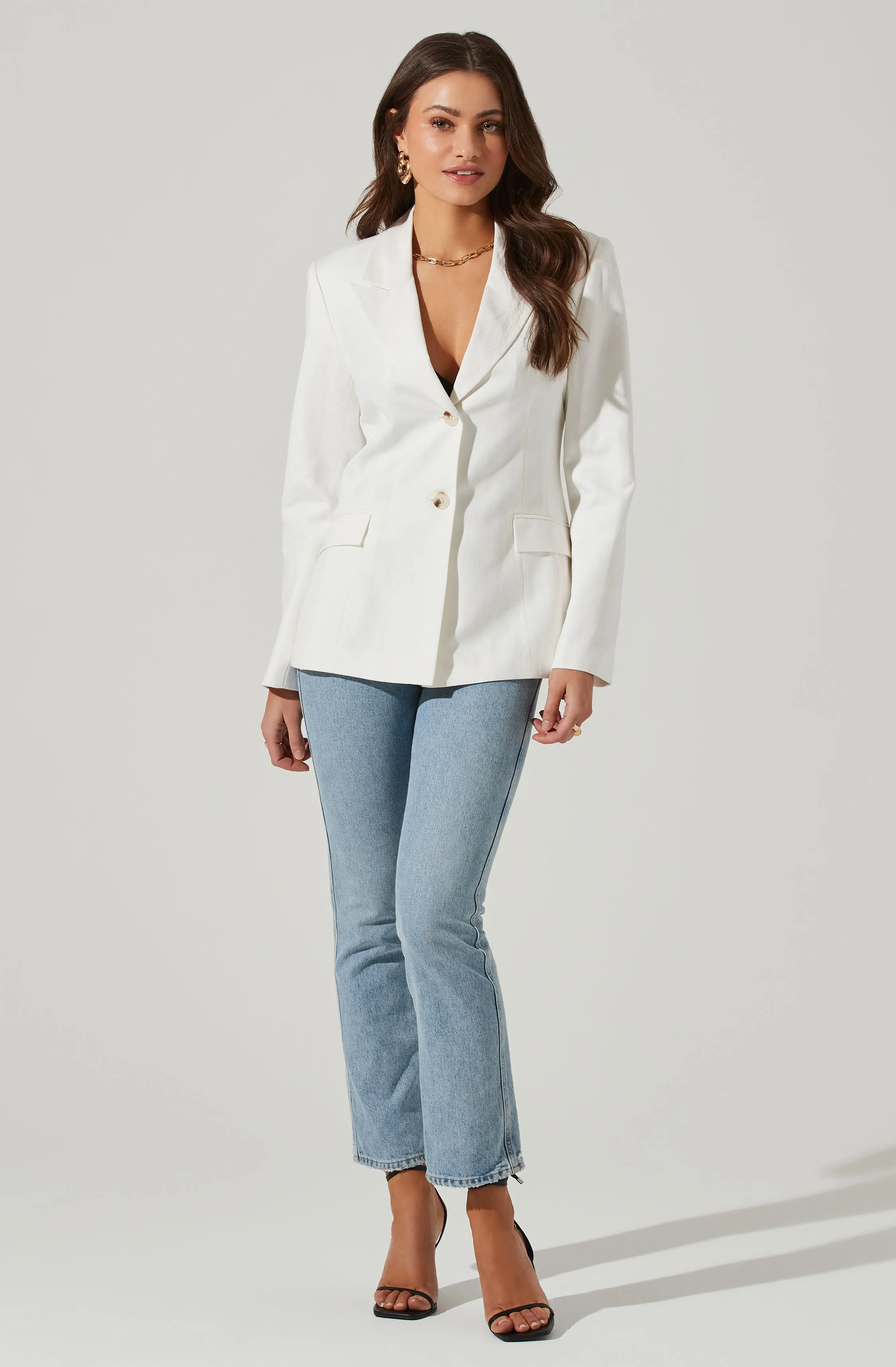 Fitted Buttoned Blazer