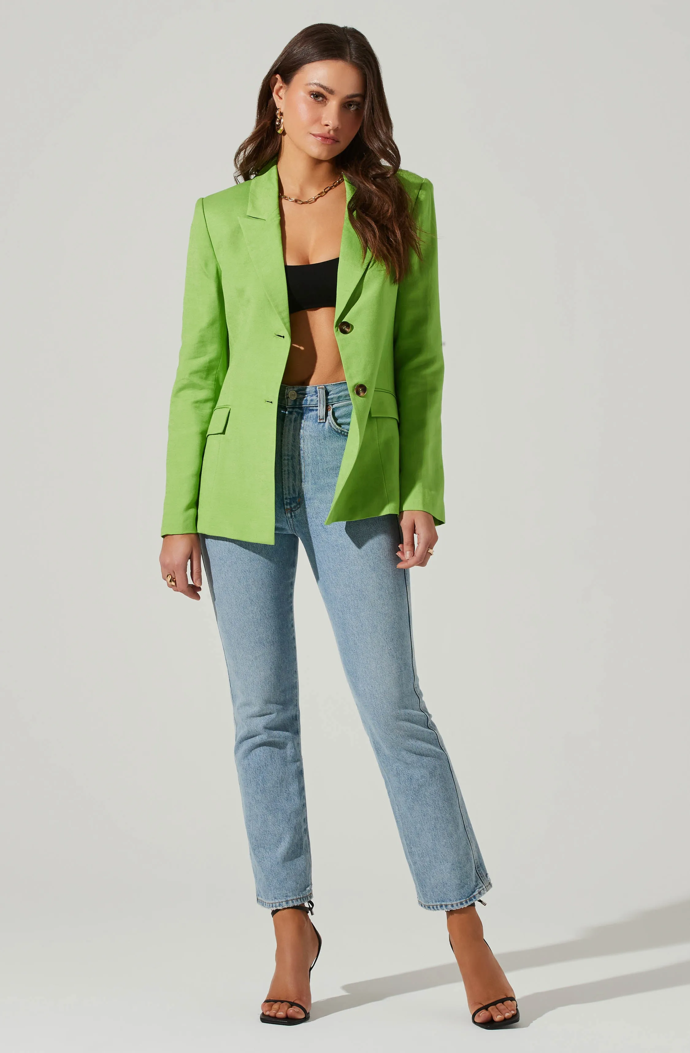 Fitted Buttoned Blazer