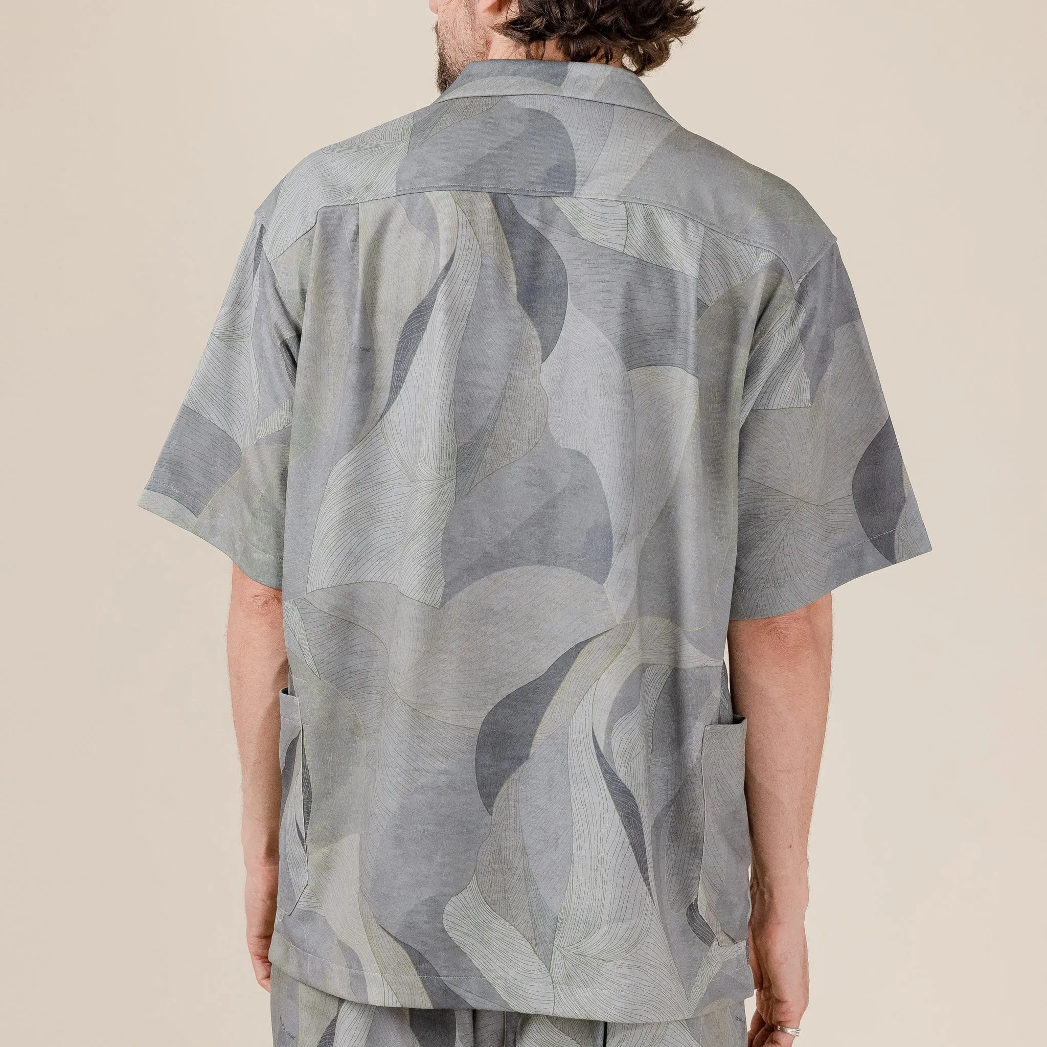 Norbit by Hiroshi Nozawa - Aloha Shirt Art Camo - Grey