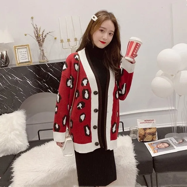 SHENGPALAE 2020 New Fashion Autumn V-neck Single Breasted Leopard Print Cardigans Women Loose Casual Korean Tide Sweater FV110