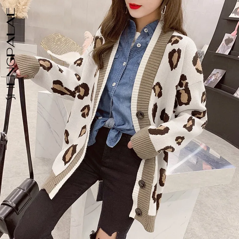 SHENGPALAE 2020 New Fashion Autumn V-neck Single Breasted Leopard Print Cardigans Women Loose Casual Korean Tide Sweater FV110