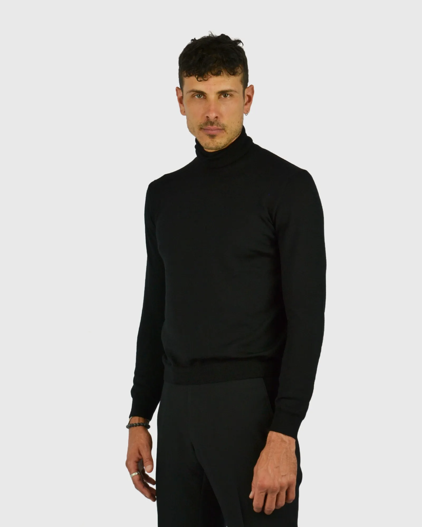 VISCONTI W23R BLACK WOOL ROLL NECK / POLO NECK